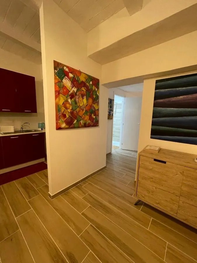Surfinia'S Home Palermo Tatil Evi